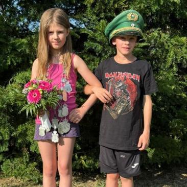 Kinderkönigspaar 2025 Emma Schenuit und Noah Dufhues